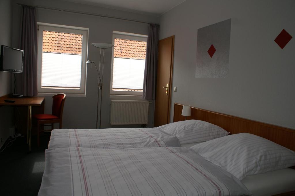 Energie17 Hotel Sarstedt Kamer foto