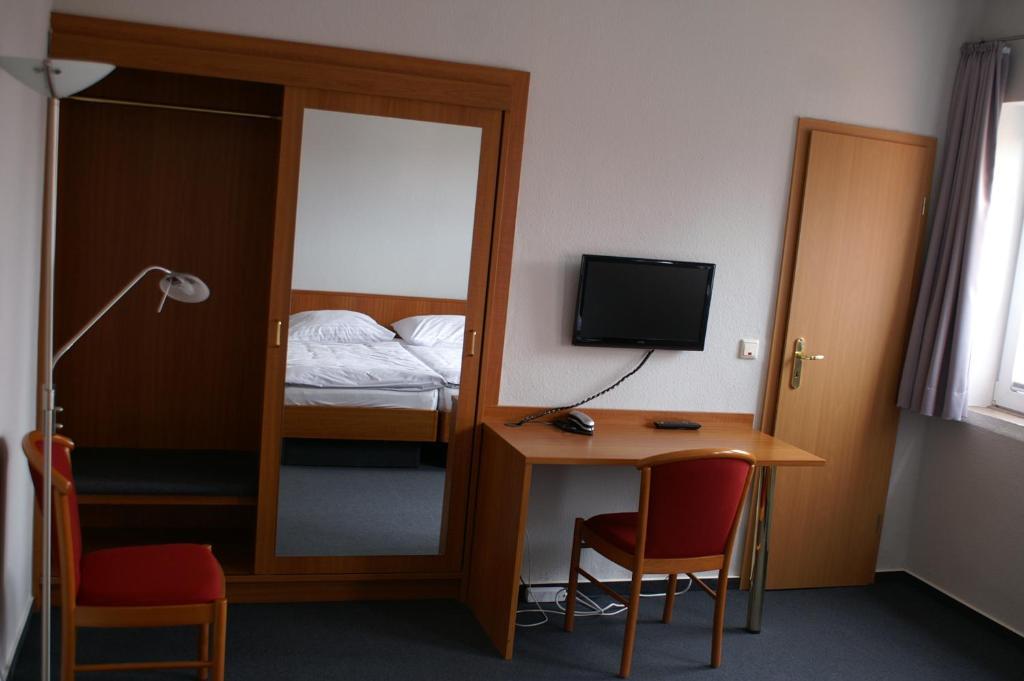 Energie17 Hotel Sarstedt Buitenkant foto